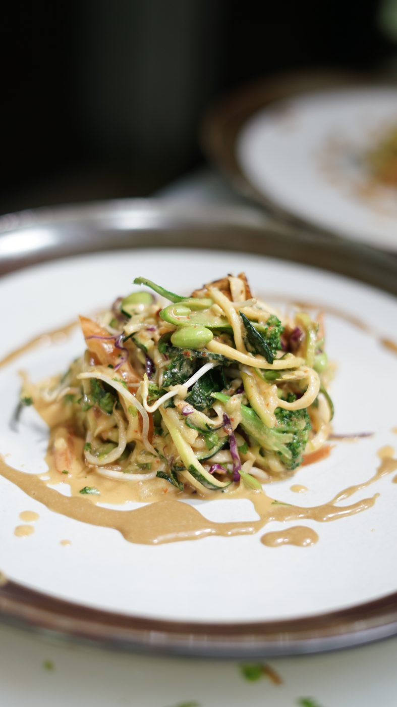 Spiralised vegetable noodle salad with a creamy sauce