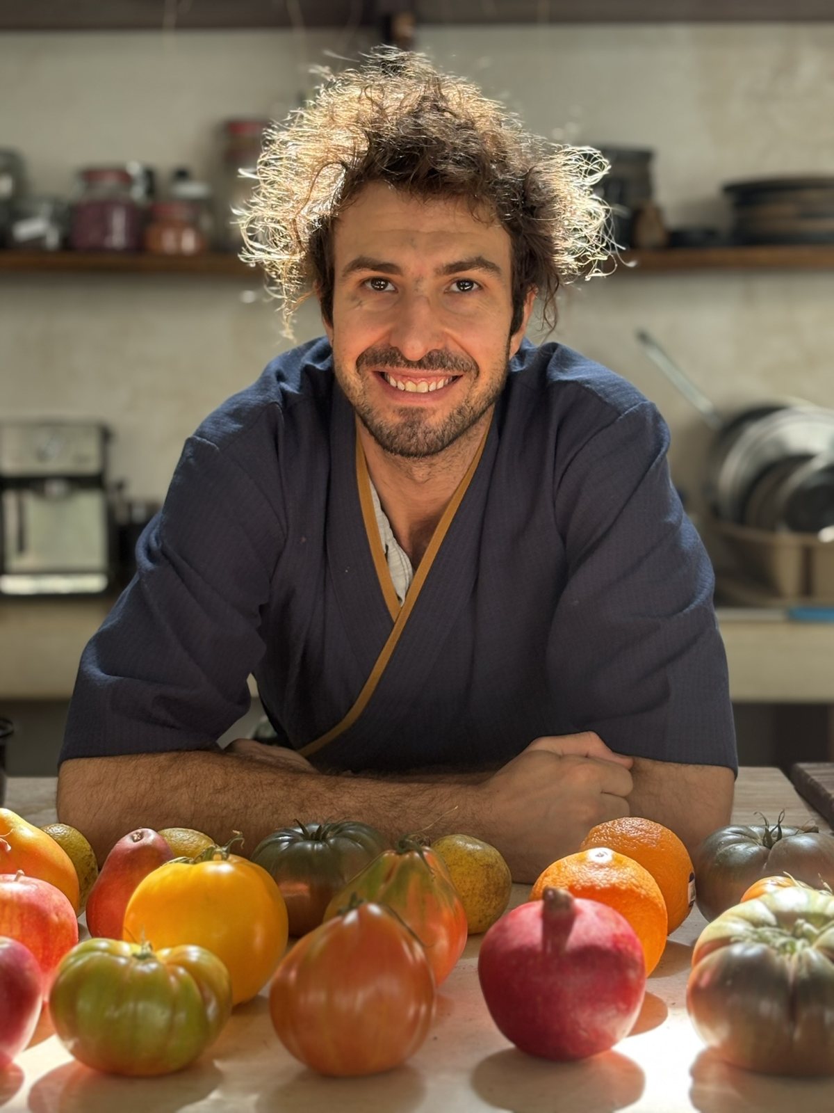 Chef Elliot over the morning produce