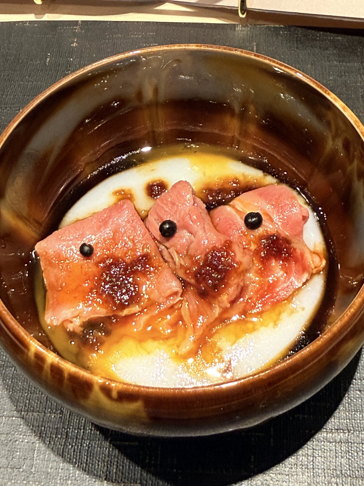 Wagyu in the brown bowl